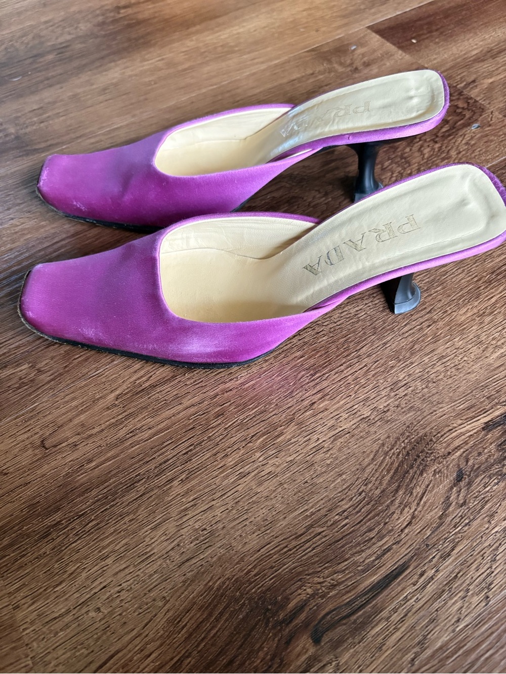 PRADA Fuchsia Satin Kitten Heel 36 (6.5)